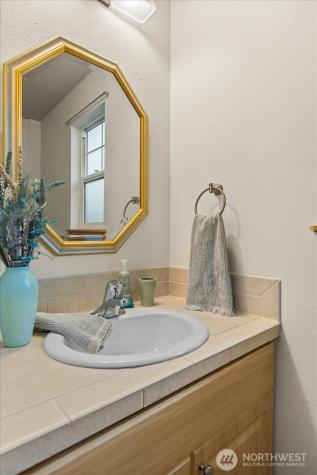 15508 35th Avenue W Lynnwood WA 98087