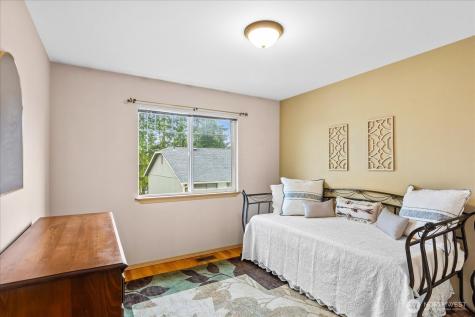 15508 35th Avenue W Lynnwood WA 98087
