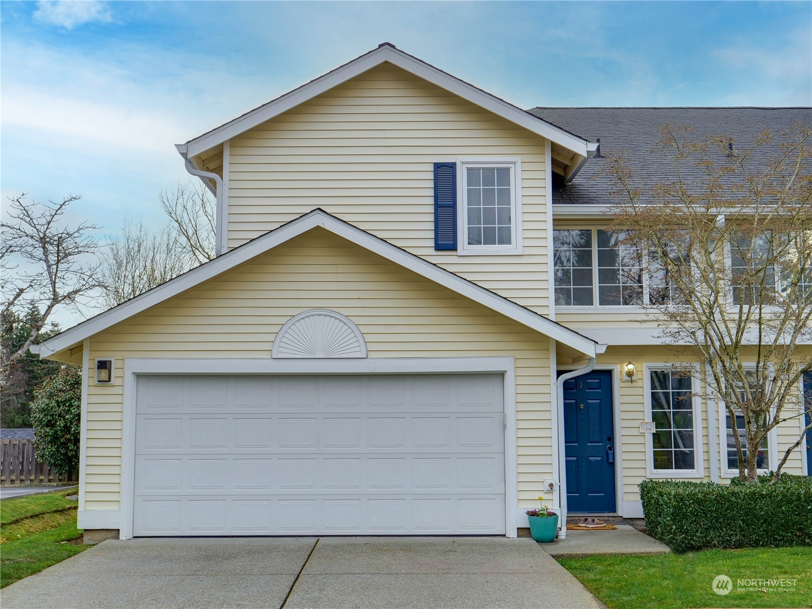 927 132nd, Everett WA 2194455 CENTURY 21 North Homes Realty