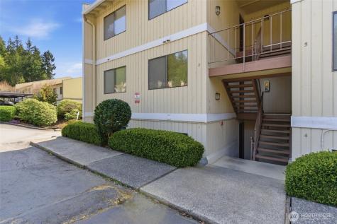26425 Pennsylvania Avenue NE Kingston WA 98346