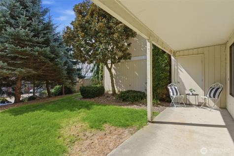 26425 Pennsylvania Avenue NE Kingston WA 98346