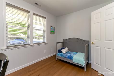 4525 7th Street SE Puyallup WA 98374