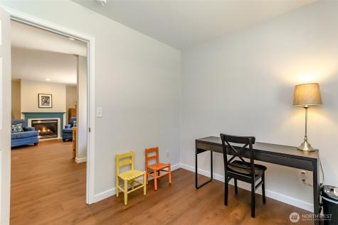 4525 7th Street SE Puyallup WA 98374