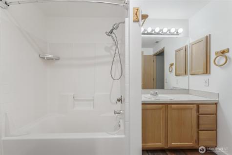 4710 SE Mill Pond Drive SE Auburn WA 98092