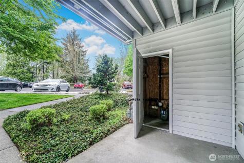 4710 SE Mill Pond Drive SE Auburn WA 98092