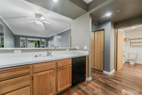 4710 SE Mill Pond Drive SE Auburn WA 98092