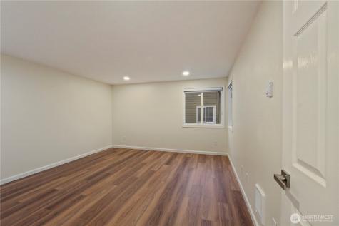 2902 13th Street Everett WA 98201