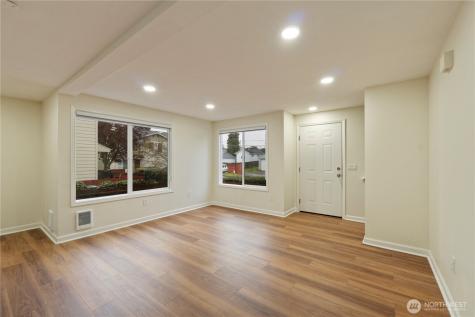 2902 13th Street Everett WA 98201