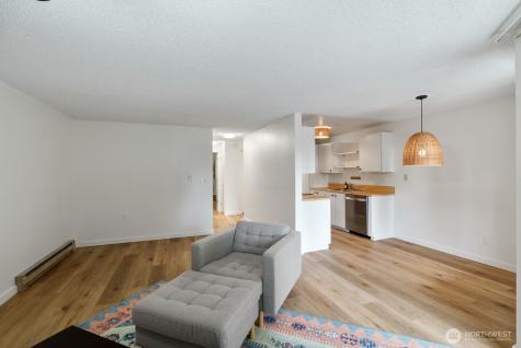 12744 NE 116th Street Kirkland WA 98034