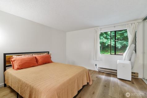 12744 NE 116th Street Kirkland WA 98034