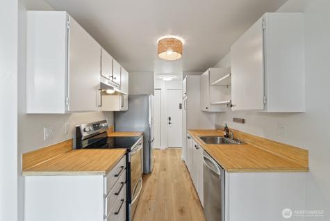 12744 NE 116th Street Kirkland WA 98034