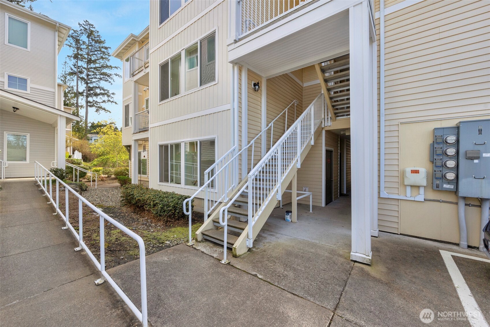 14915 38th Drive SE Bothell WA 98012