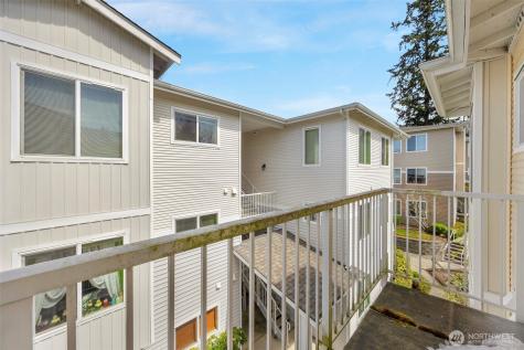 14915 38th Drive SE Bothell WA 98012