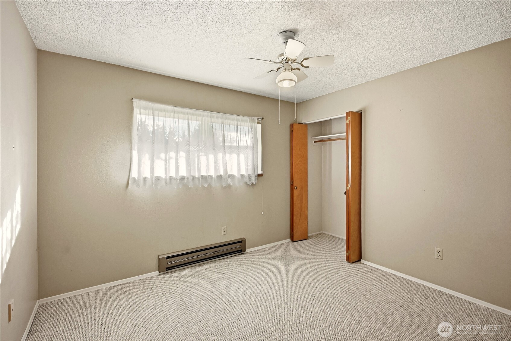 708 Marion Lane SE Puyallup WA 98372