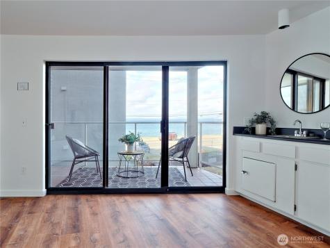 2104 Alki Avenue SW Seattle WA 98116