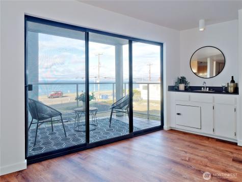 2104 Alki Avenue SW Seattle WA 98116