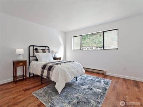 2104 Alki Avenue SW Seattle WA 98116