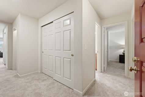 2929 76th Avenue SE Mercer Island WA 98040