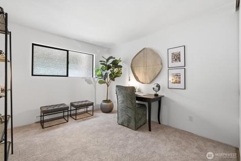 2929 76th Avenue SE Mercer Island WA 98040