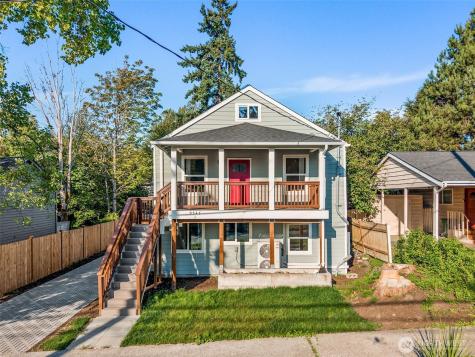 9547 Wallingford Avenue N Seattle WA 98103