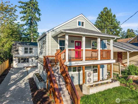 9547 Wallingford Avenue N Seattle WA 98103