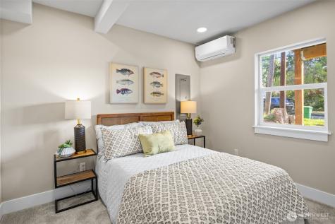 9547 Wallingford Avenue N Seattle WA 98103