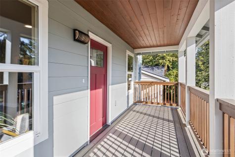 9547 Wallingford Avenue N Seattle WA 98103