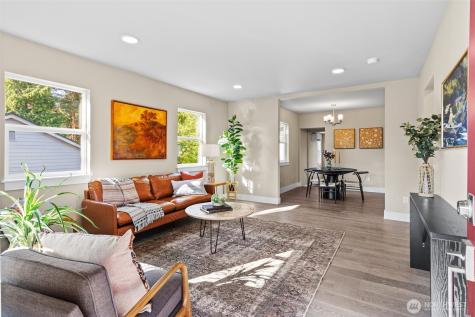 9547 Wallingford Avenue N Seattle WA 98103
