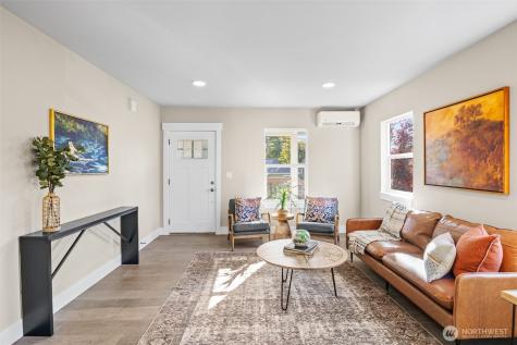 9547 Wallingford Avenue N Seattle WA 98103