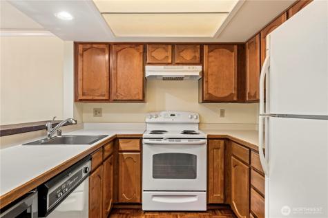 401 100th Avenue NE Bellevue WA 98004