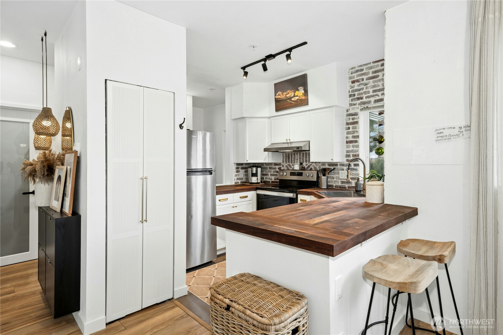 12012 NE 204th Place Bothell WA 98011