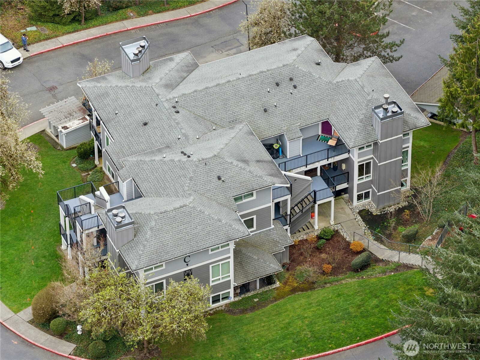 12012 NE 204th Place Bothell WA 98011