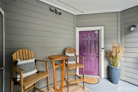 12012 NE 204th Place Bothell WA 98011