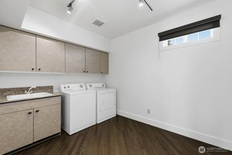 745 Bellevue Avenue E Seattle WA 98102