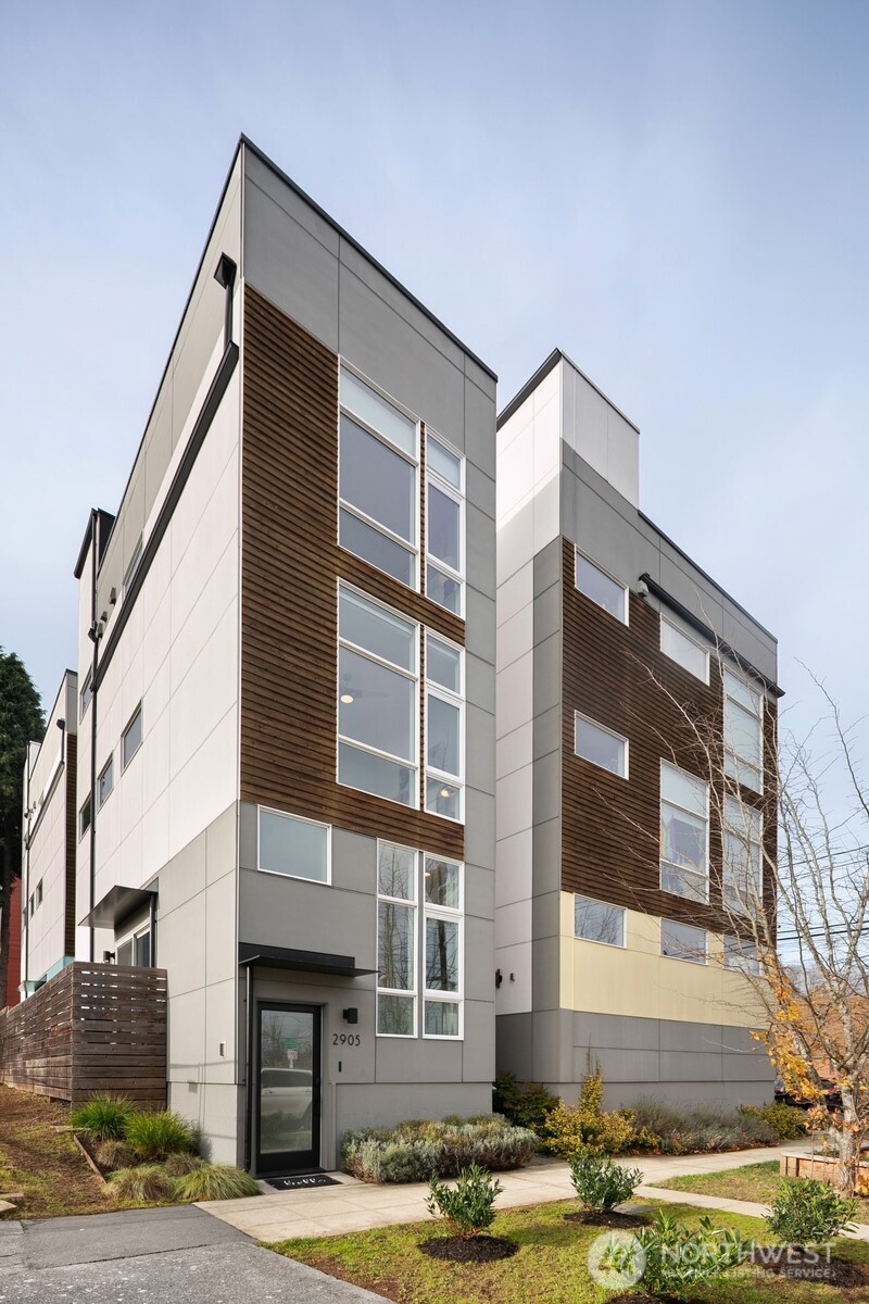 2905 18th Avenue S Seattle WA 98144