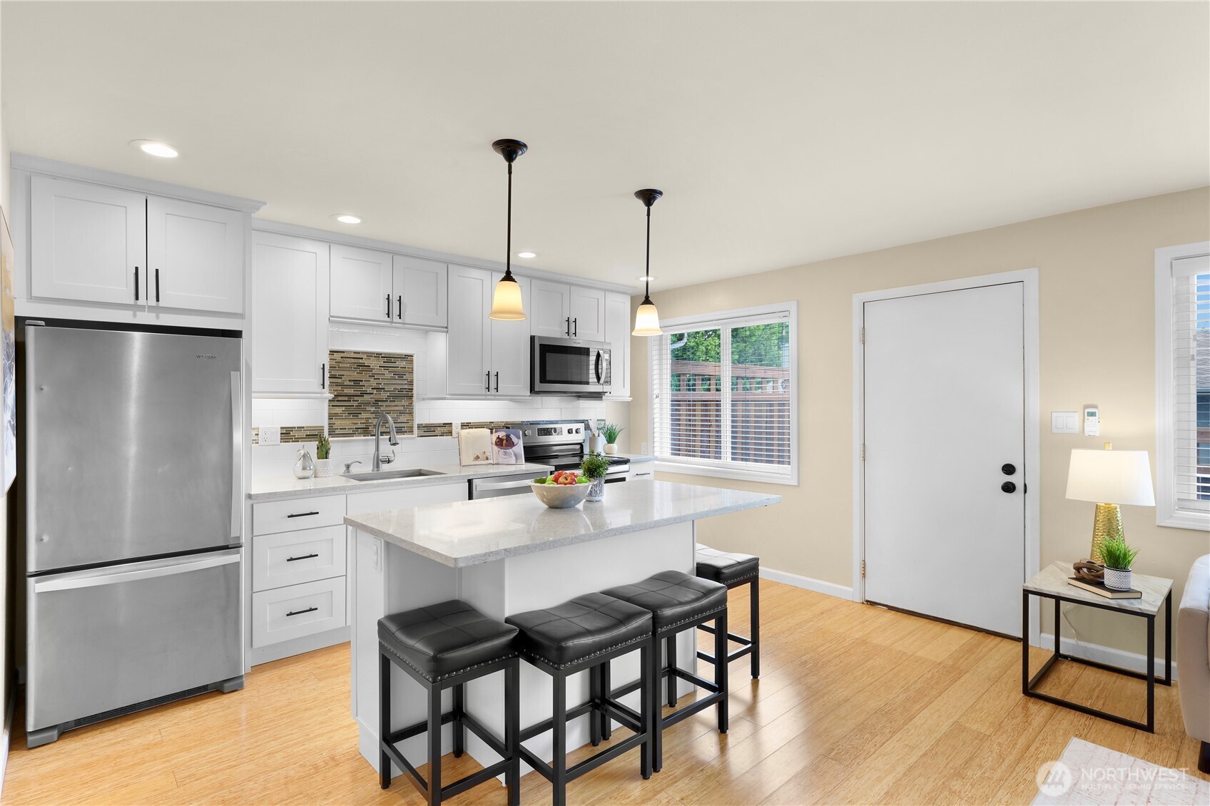 4050 W Lake Sammamish Parkway NE Redmond WA 98052