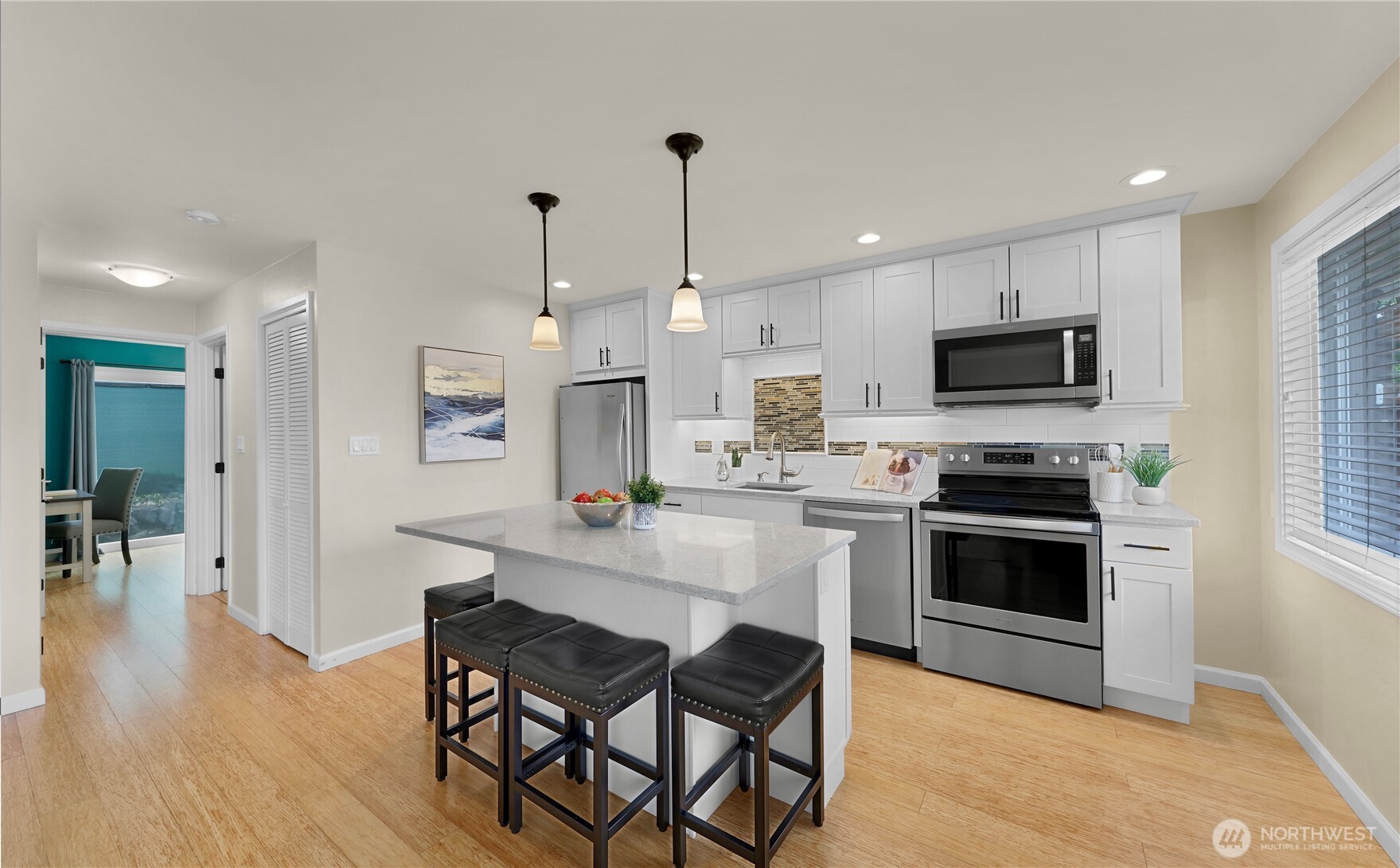 4050 W Lake Sammamish Parkway NE Redmond WA 98052