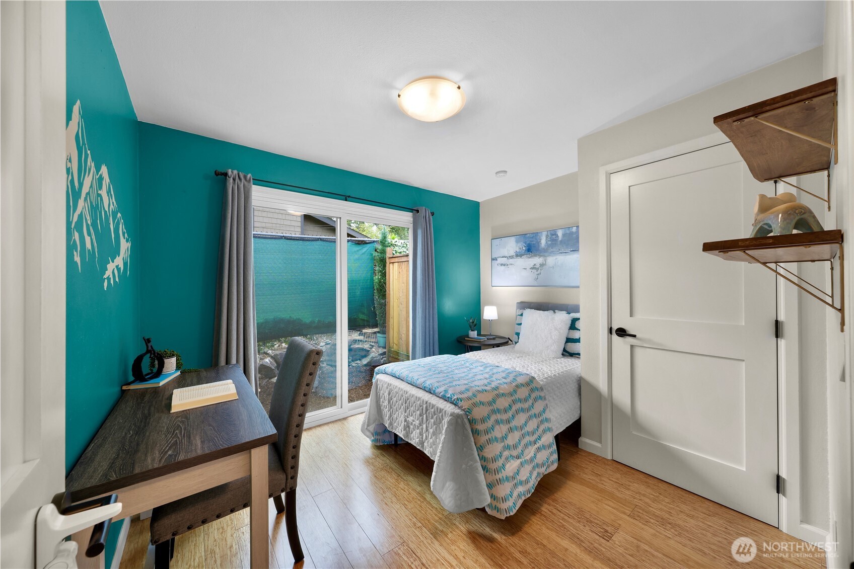 4050 W Lake Sammamish Parkway NE Redmond WA 98052