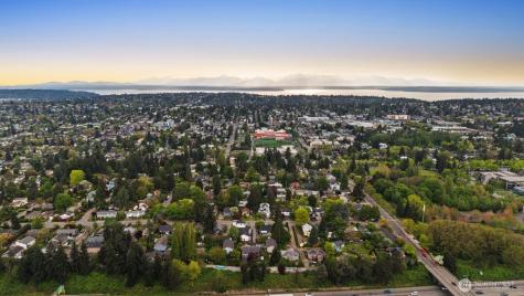 9026 Corliss Avenue N Seattle WA 98103