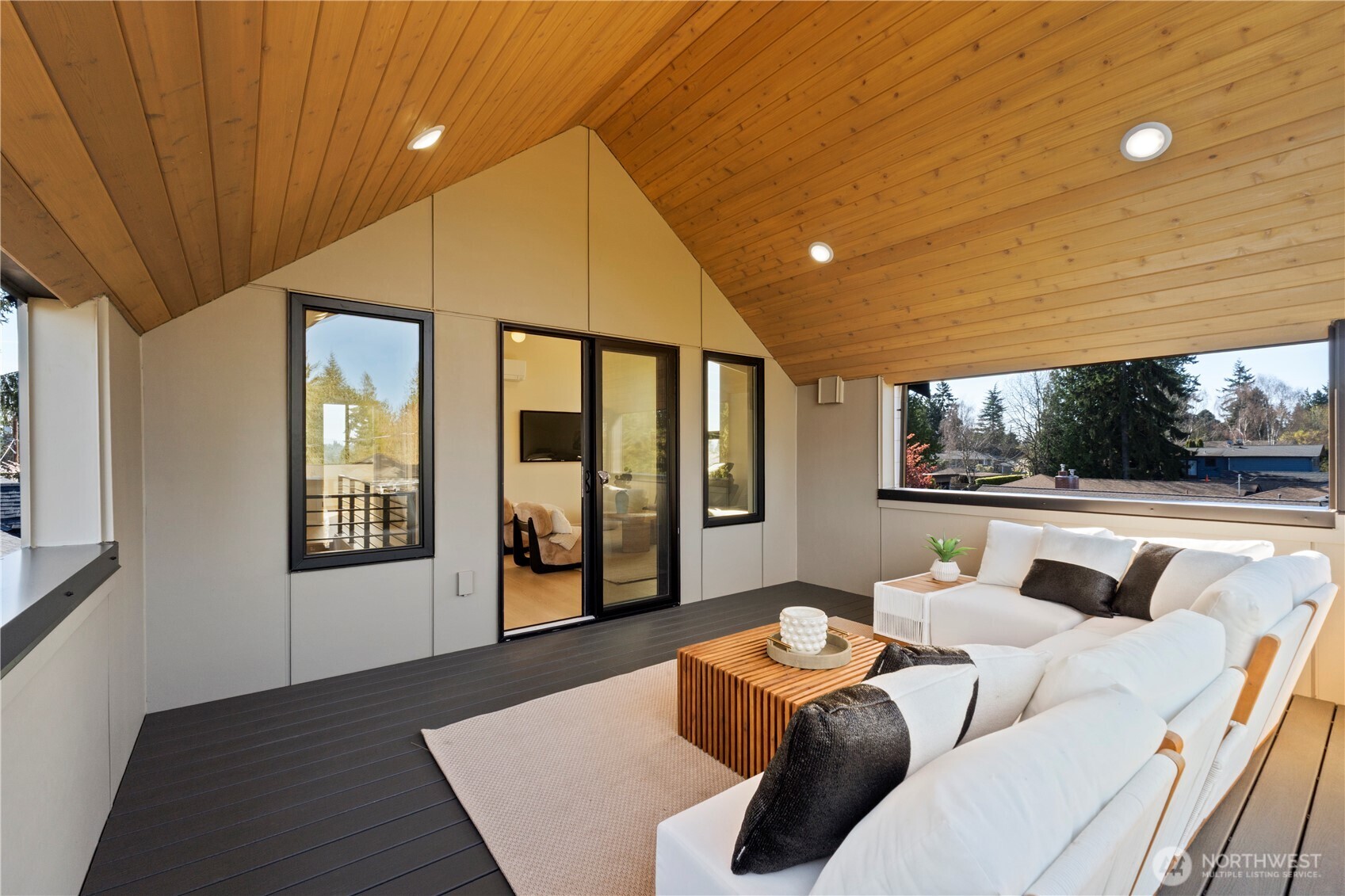 10328 14th Avenue NW Seattle WA 98177