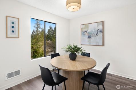 10508 NE 32nd Place Bellevue WA 98004