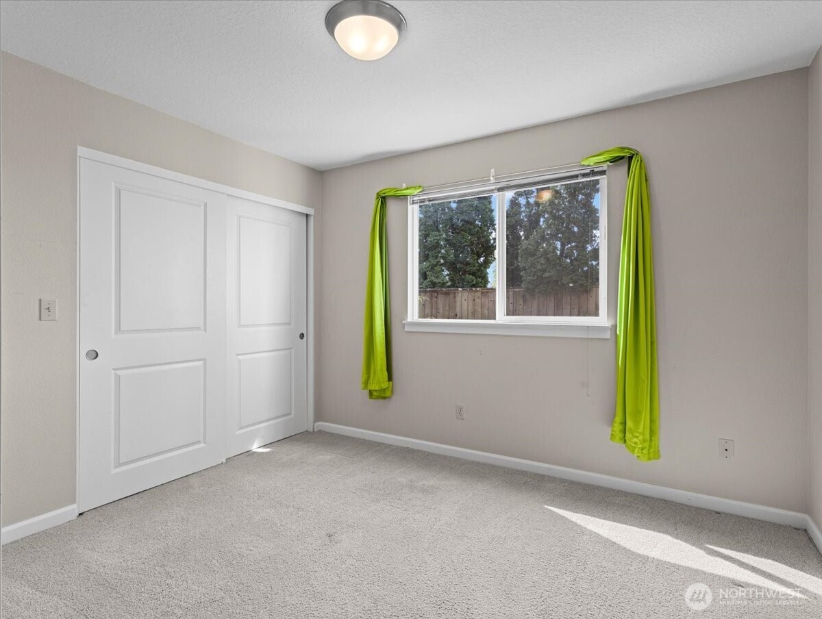 526 SE 157th Avenue Vancouver WA 98684