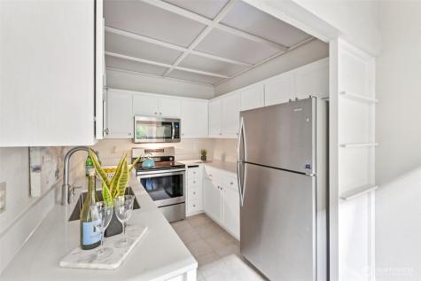 12567 35th Avenue NE Seattle WA 98125
