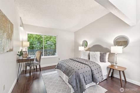 12567 35th Avenue NE Seattle WA 98125
