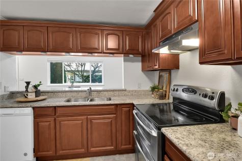 14777 NE 51st Street Bellevue WA 98007