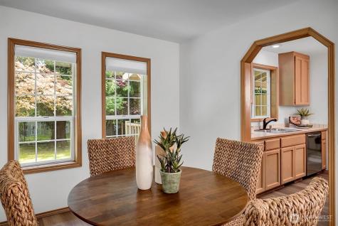 19715 Bing Road Lynnwood WA 98036