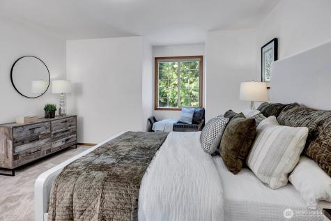 19715 Bing Road Lynnwood WA 98036