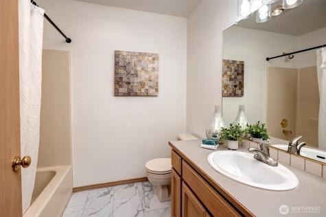 19715 Bing Road Lynnwood WA 98036