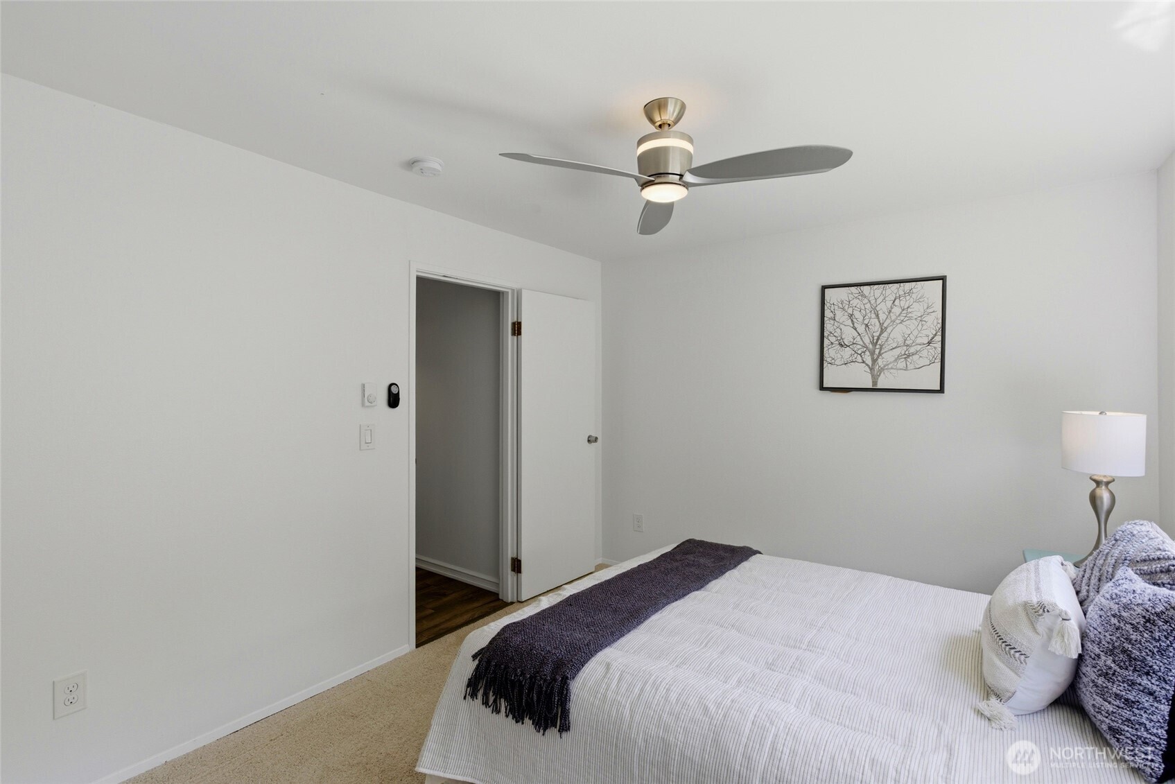 1737 Harbor Avenue Seattle WA 98126