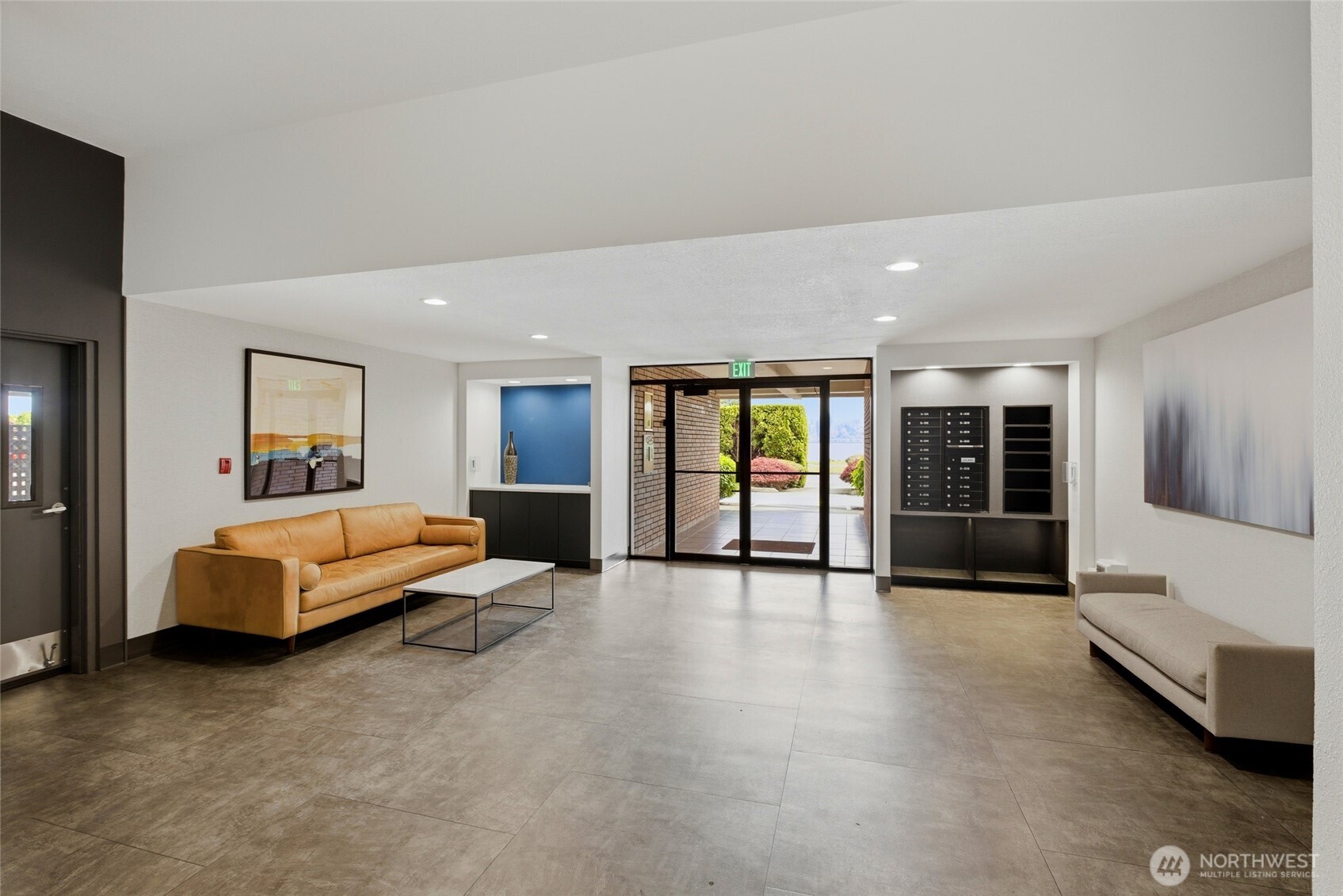 1737 Harbor Avenue Seattle WA 98126